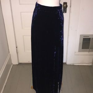 Lightly used dark blue skirt